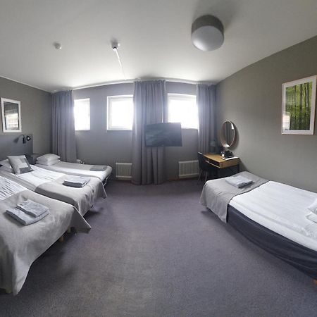 Hotel Bishops Arms Mora Esterno foto