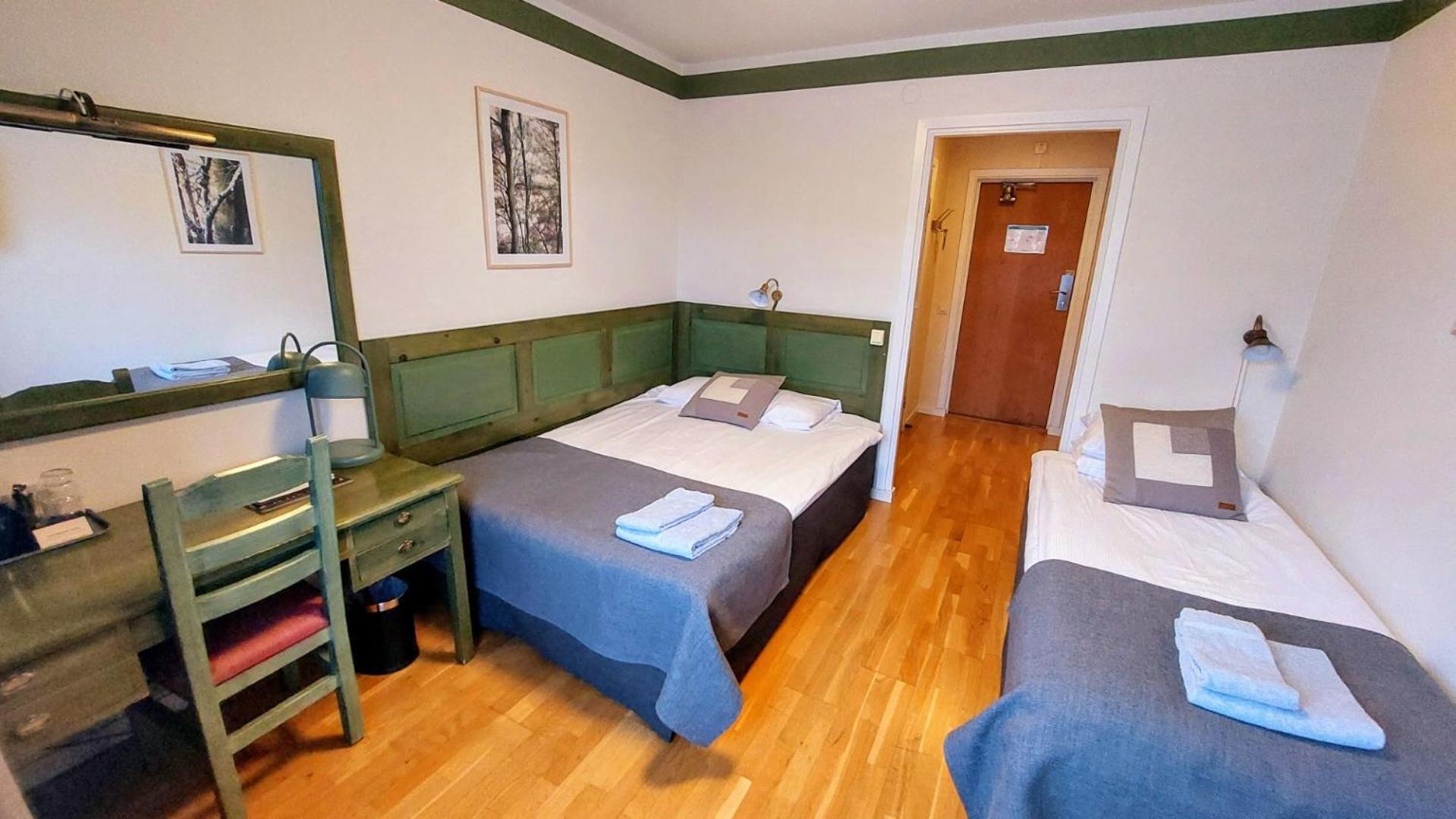 Hotel Bishops Arms Mora Esterno foto