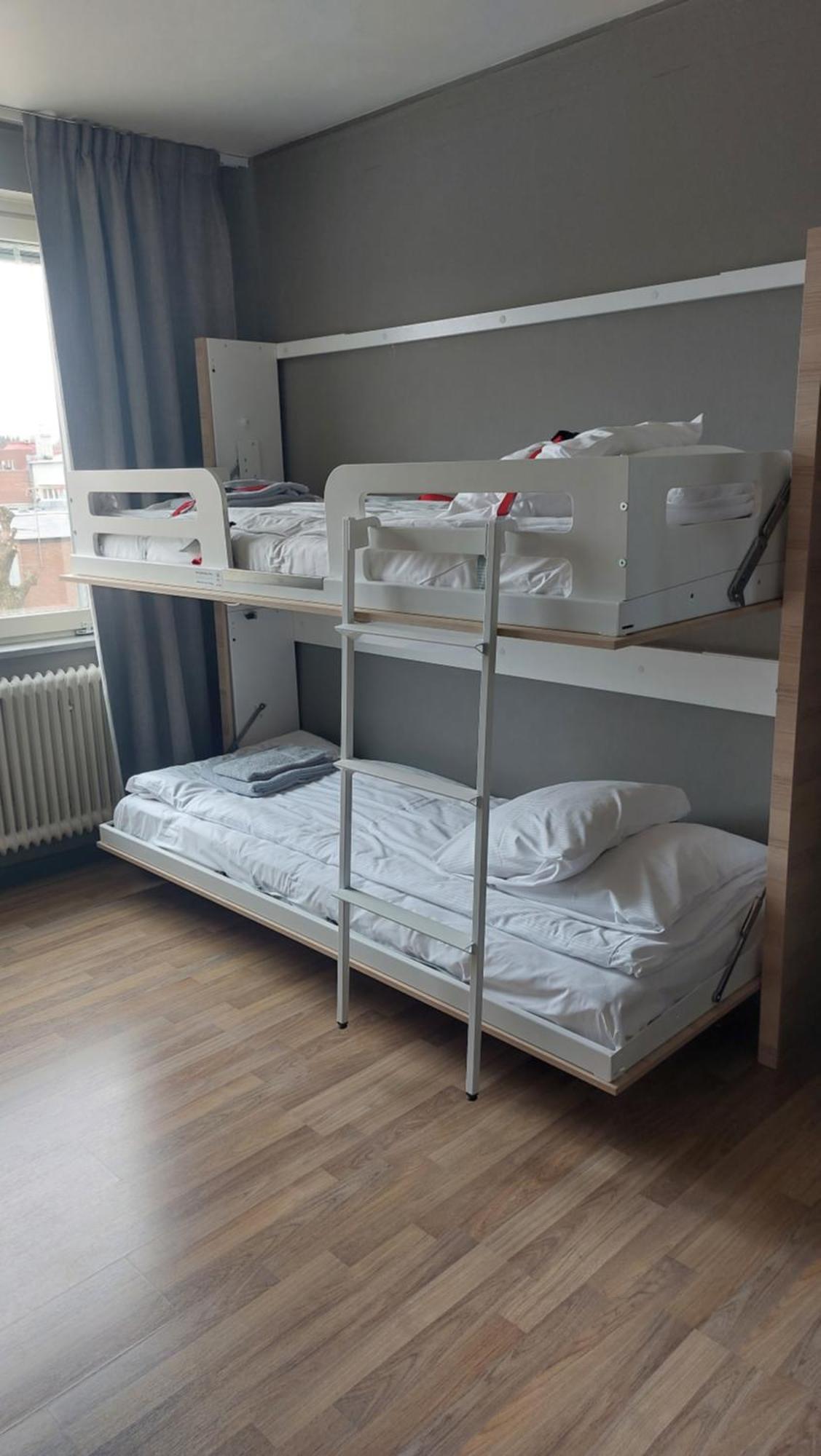 Hotel Bishops Arms Mora Esterno foto